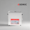 ASONIC Industrial 8L Ultrasonic Cleaner with Lid ASONIC 8L industrielles Ultraschallreinigungsgerät mit geschlossenem Edelstahldeckel für die Reinigung mittelgroßer Teile.