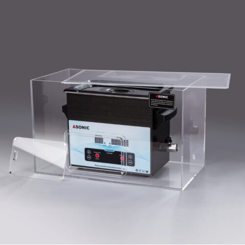 Offene Silent Box mit einem 5L ASONIC Ultraschallreiniger, der für eine leisere professionelle Reinigung entwickelt wurde.